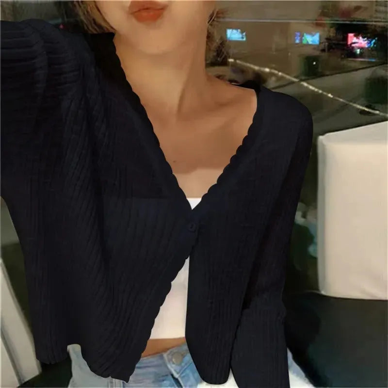 Women's Cropped Cardigan with Button Closure and V-Neck