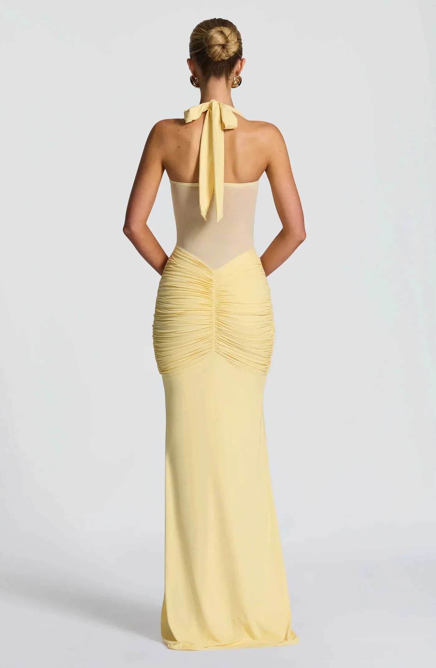 Women's Elegant Bodycon Maxi Wedding Guest Dress with Sweetheart Neckline