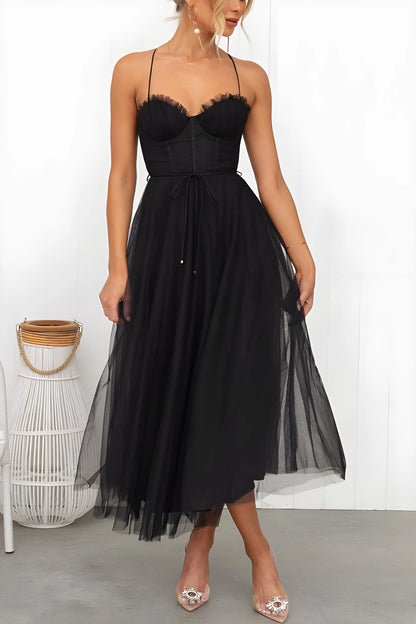 Women's Elegant Flowy Maxi Wedding Guest Dress with Sweetheart Neckline