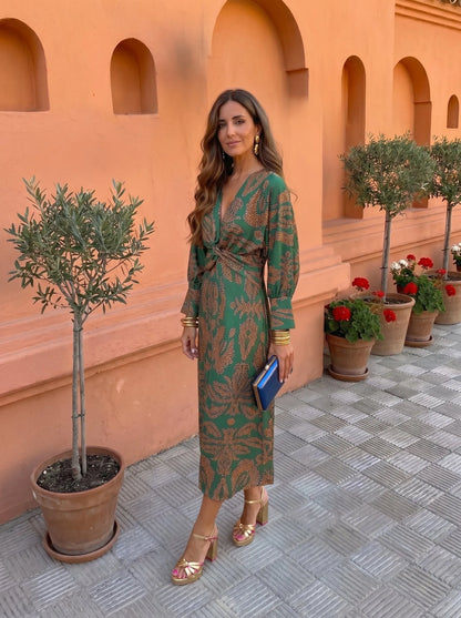 Women’s Elegant Long Sleeve Maxi Wedding Guest Dress with V-Neck