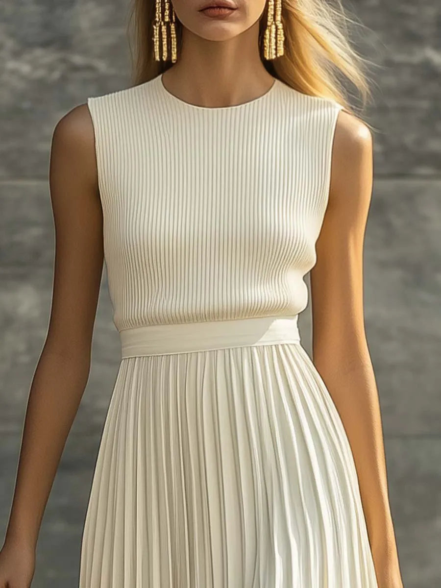 Women's Elegant Pleated Maxi Wedding Guest Dress with Crew Neck