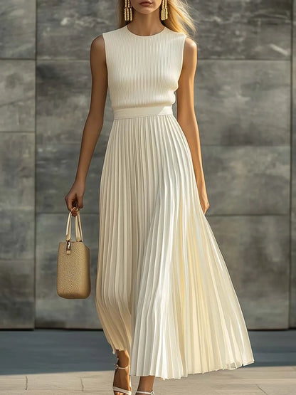 Women's Elegant Pleated Maxi Wedding Guest Dress with Crew Neck