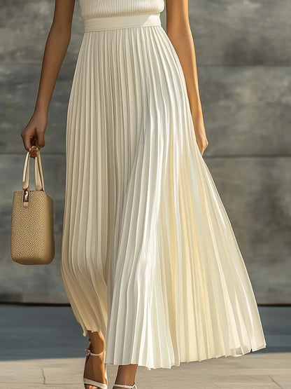 Women's Elegant Pleated Maxi Wedding Guest Dress with Crew Neck
