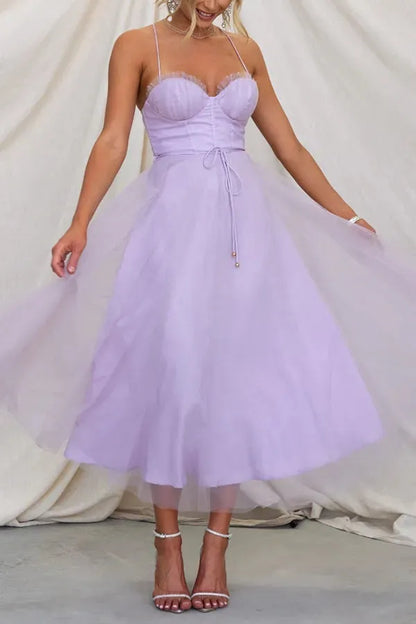 Women's Elegant Sleeveless Maxi Wedding Guest Dress with Sweetheart Neckline