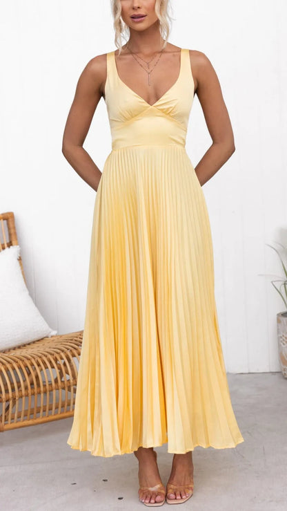 Women's Flowy Pleated Maxi Wedding Guest Dress with V-Neck