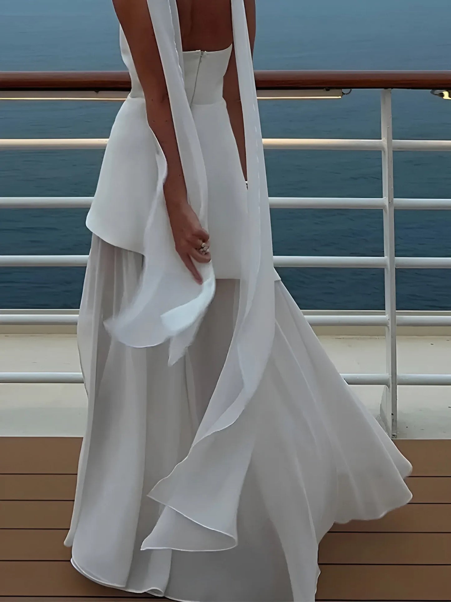 Women's Flowy Strapless Maxi Wedding Guest Dress with Slit