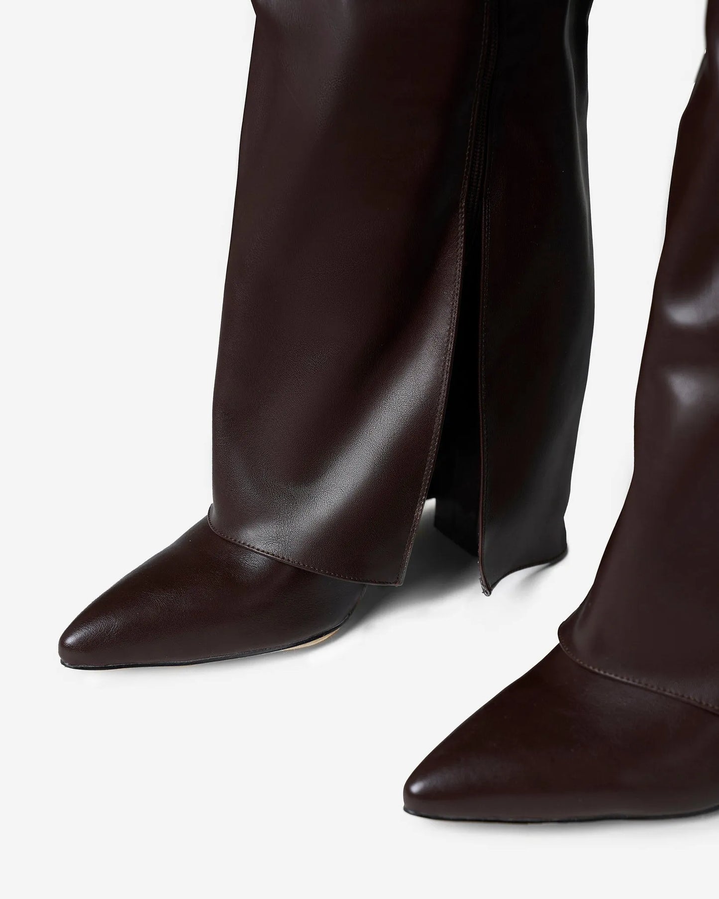 Women's Knee High Stylish Boots with Heeled Design