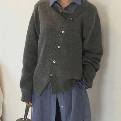 Women's Knitted Cardigan with Button Closure and Ribbed Cuffs