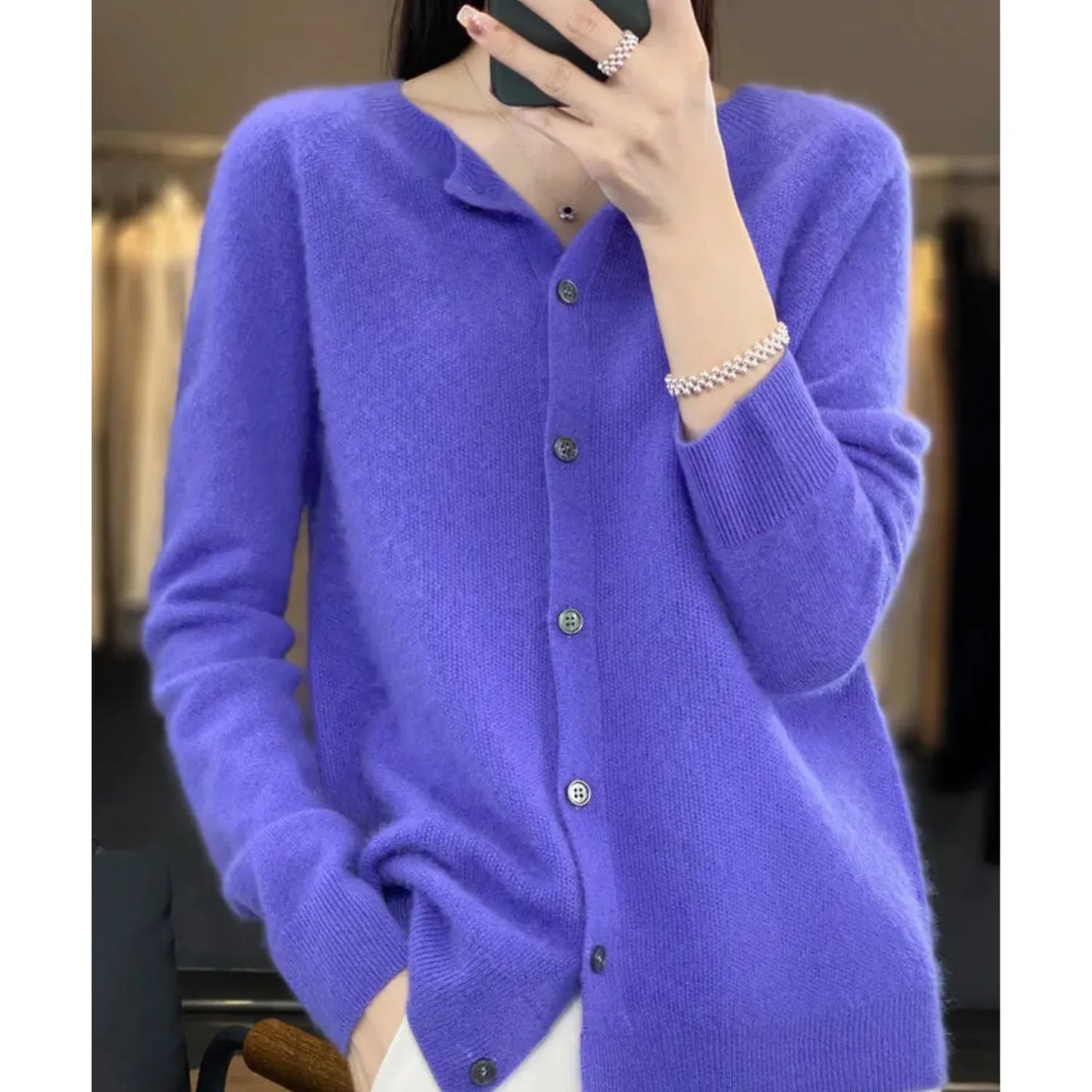 Women's Knitted Cardigan with Button Closure and Ribbed Hem