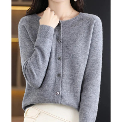 Women's Knitted Cardigan with Button Closure and Ribbed Hem