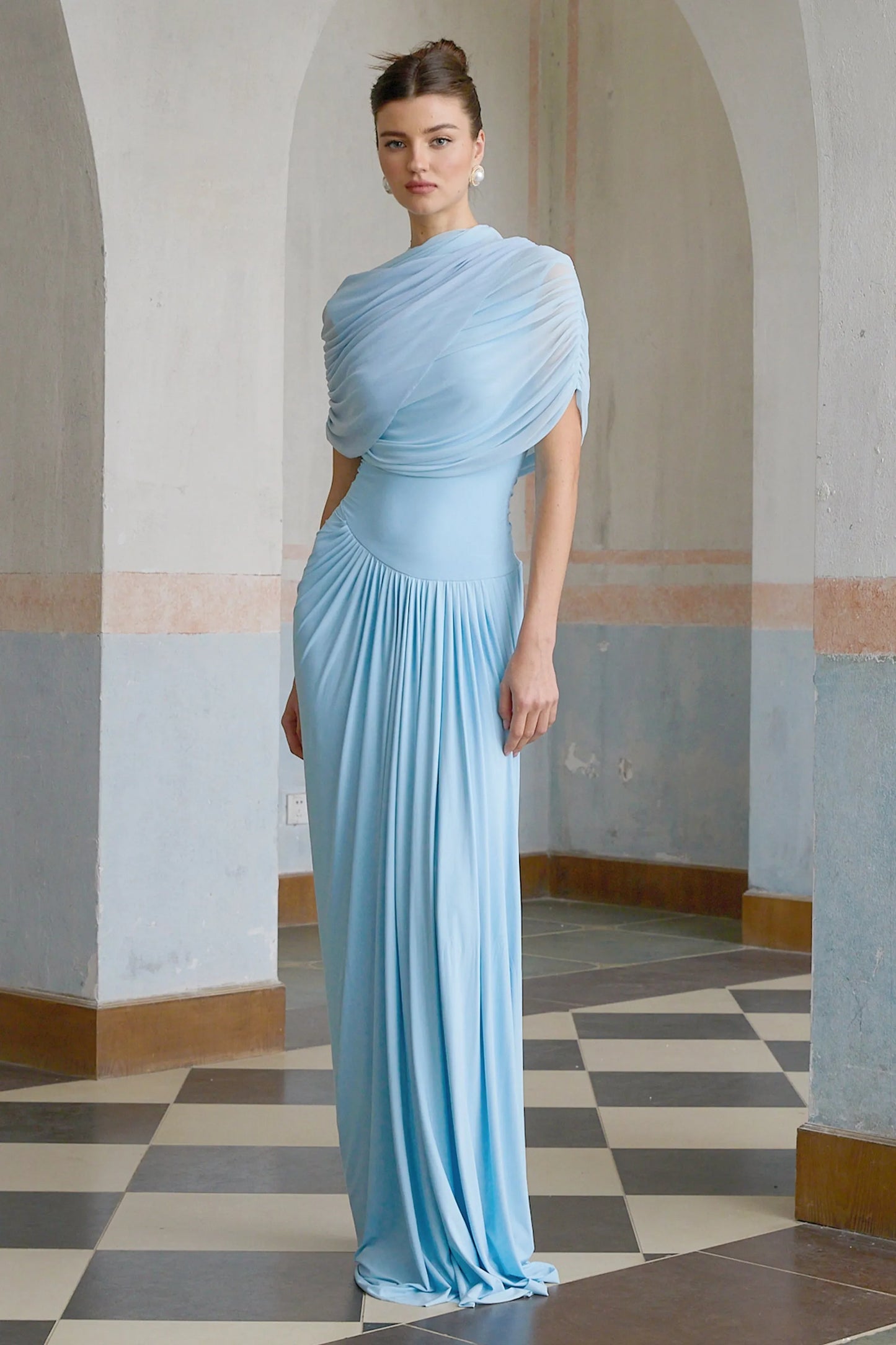 Women's Pleated Elegant Maxi Wedding Guest Dress with Crew Neck