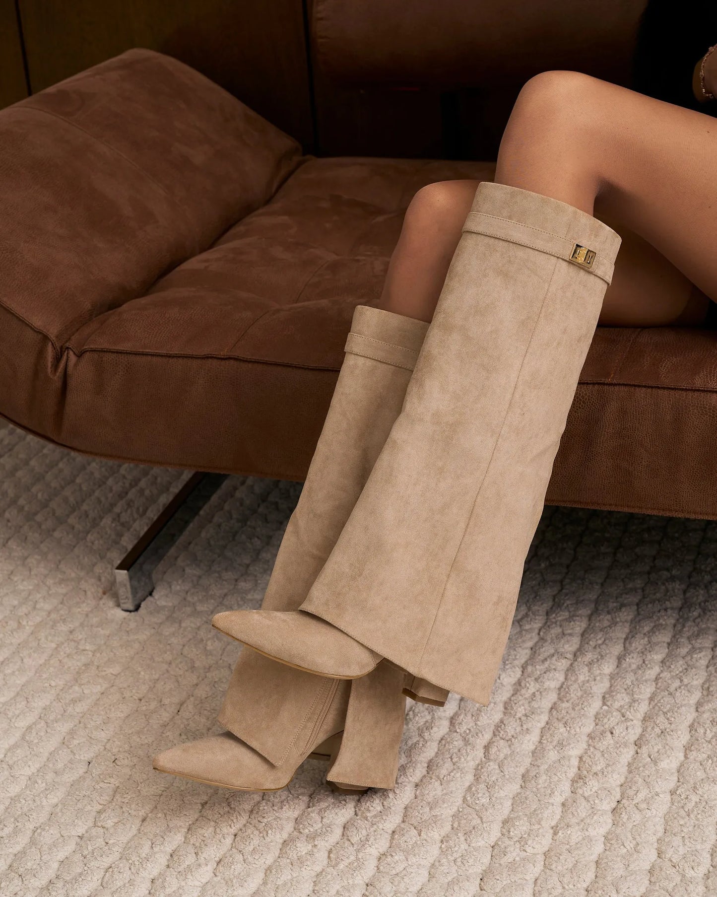 Women's Stylish Knee High Boots with Heeled Design