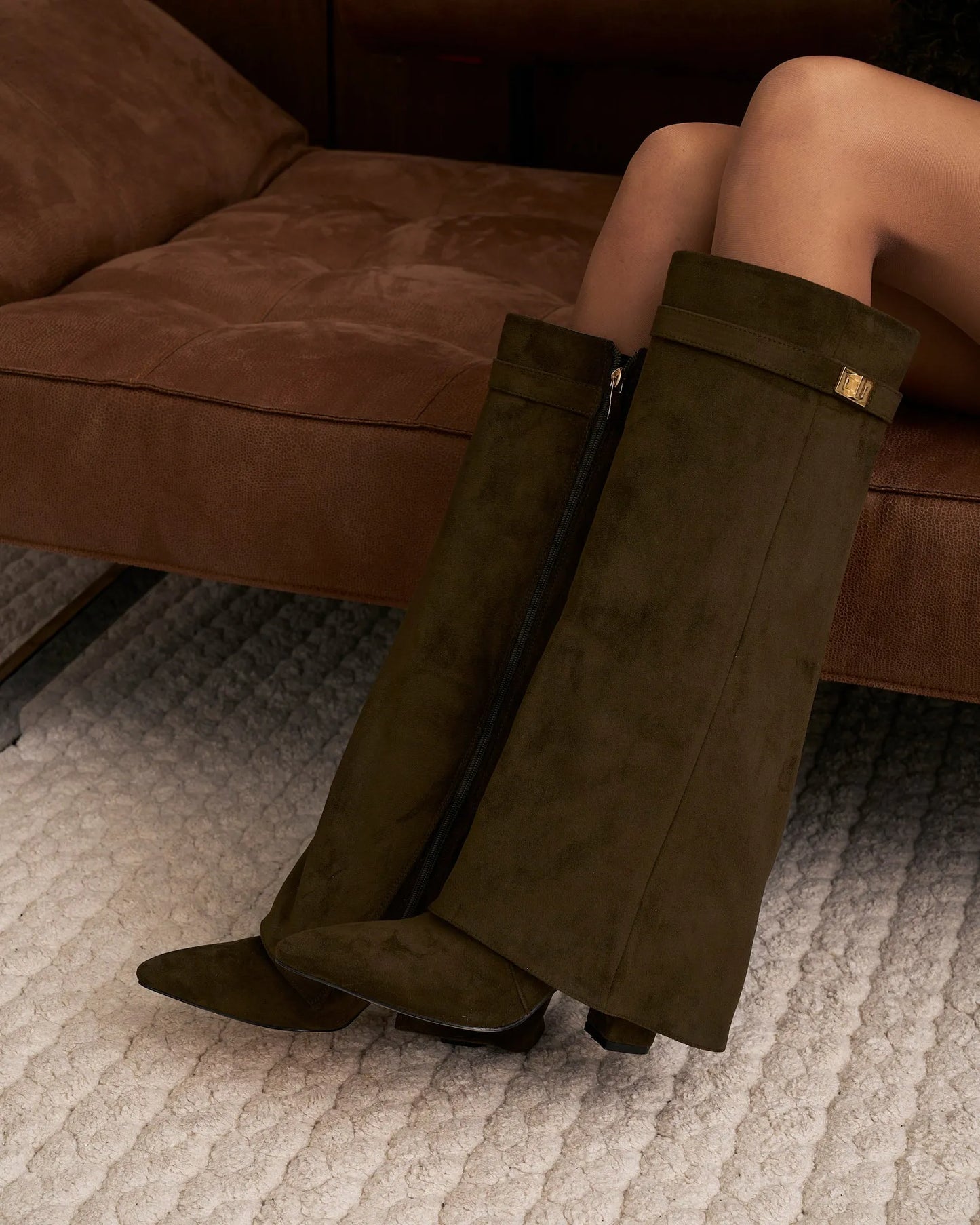 Women's Stylish Knee High Boots with Heeled Design