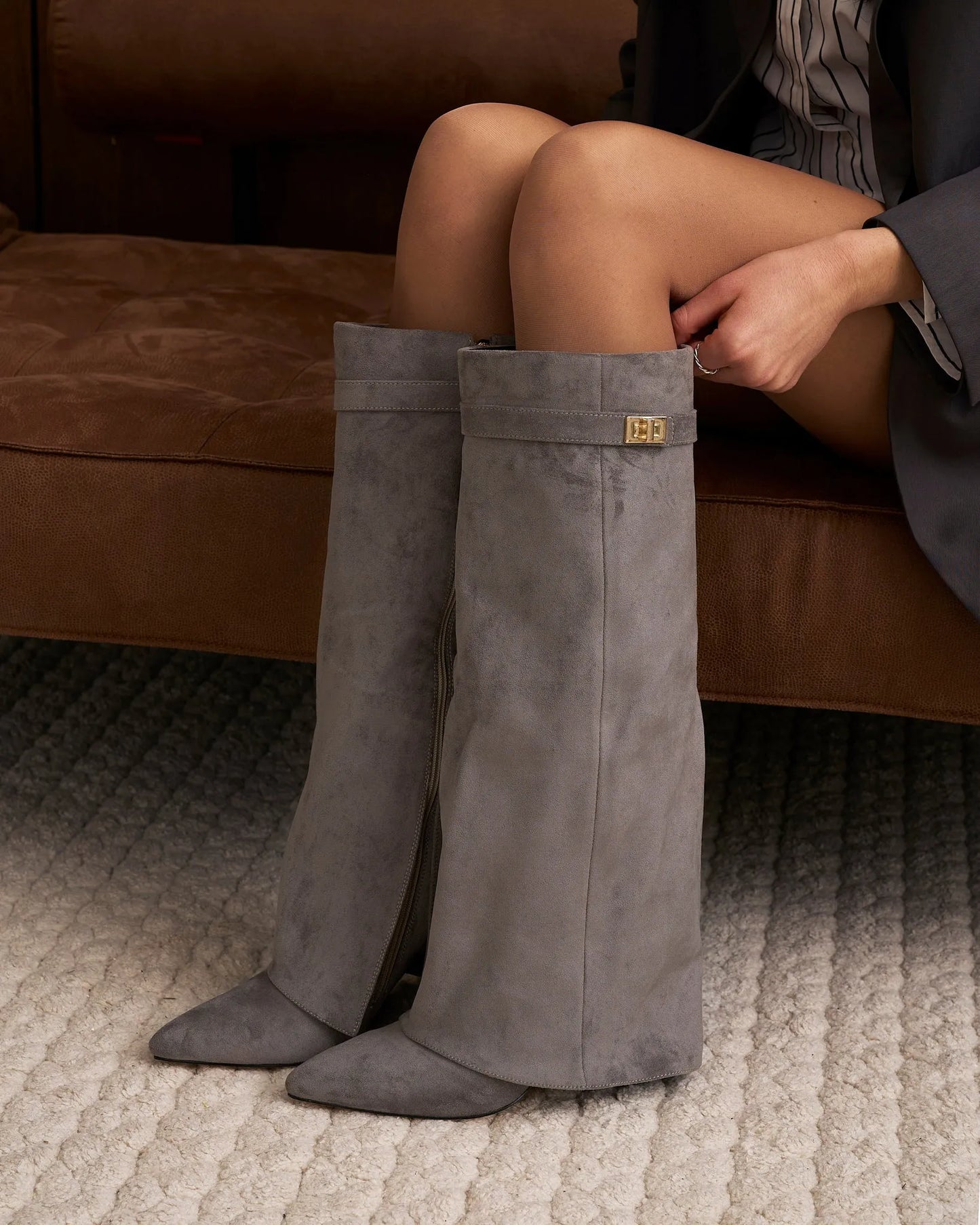 Women's Stylish Knee High Boots with Heeled Design