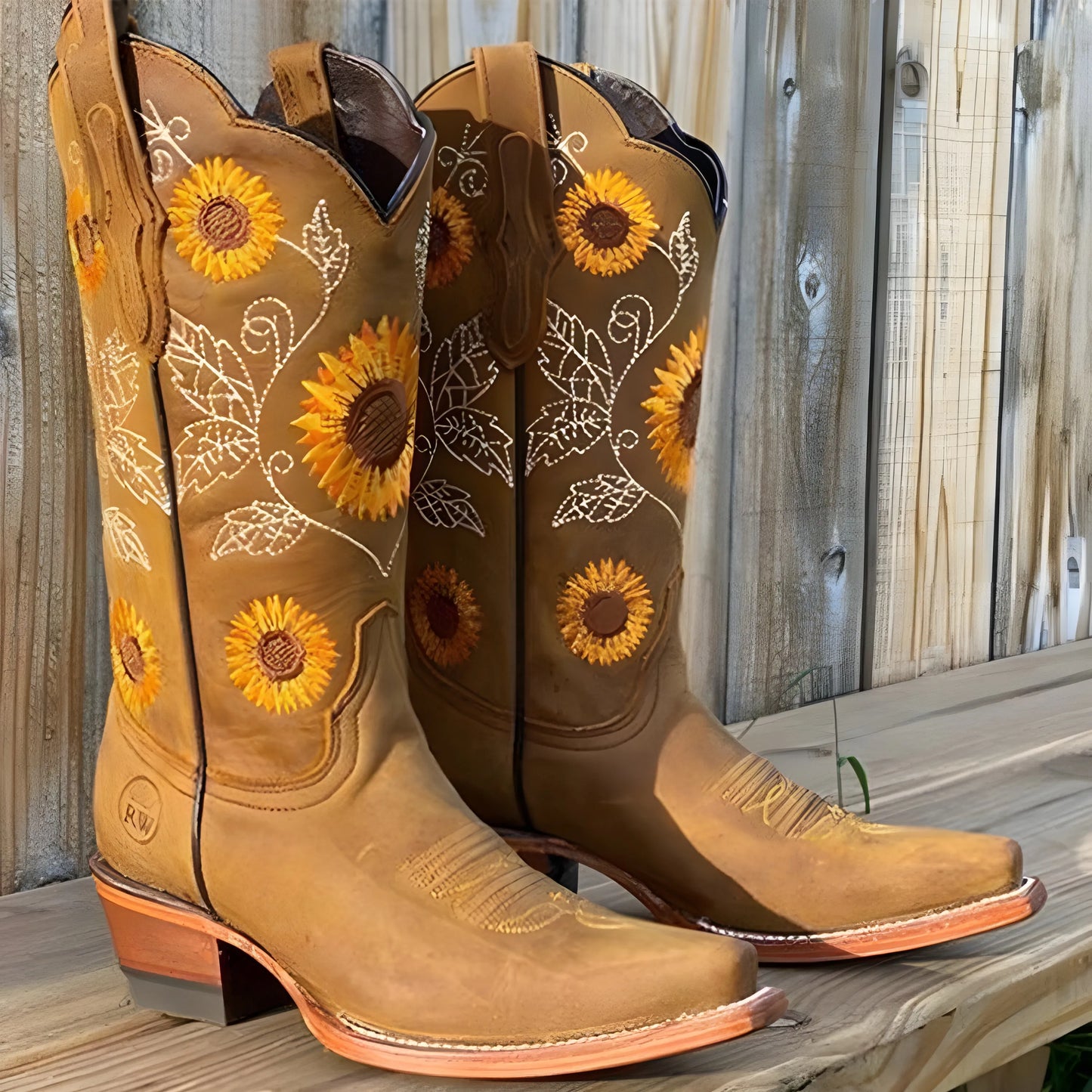 Women's Vintage Casual Boots with Heeled Base